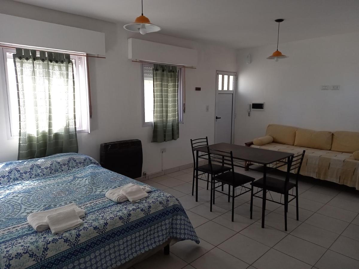 Appartement Departamentos Temporarios Raul B. Diaz à Santa Rosa  Extérieur photo