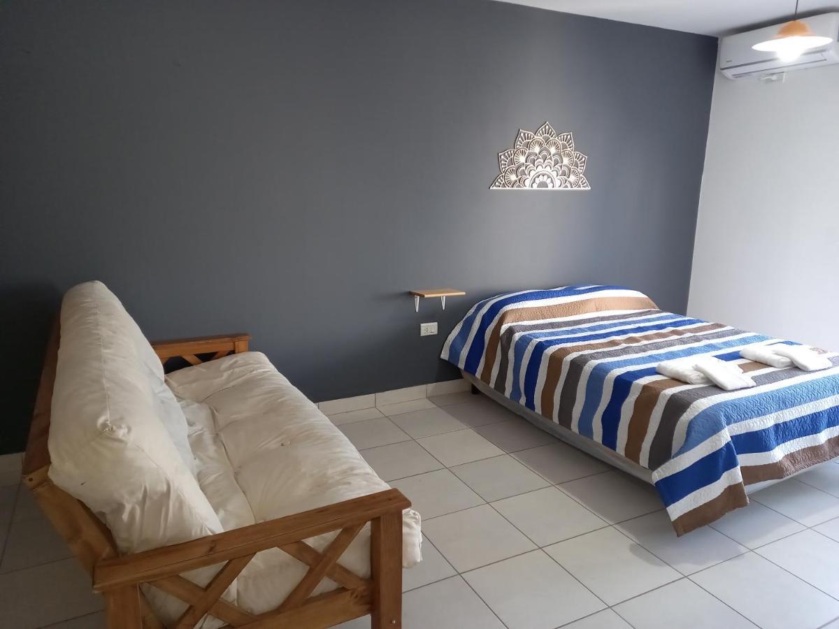 Appartement Departamentos Temporarios Raul B. Diaz à Santa Rosa  Extérieur photo