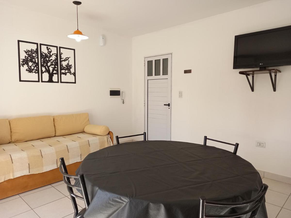 Appartement Departamentos Temporarios Raul B. Diaz à Santa Rosa  Extérieur photo