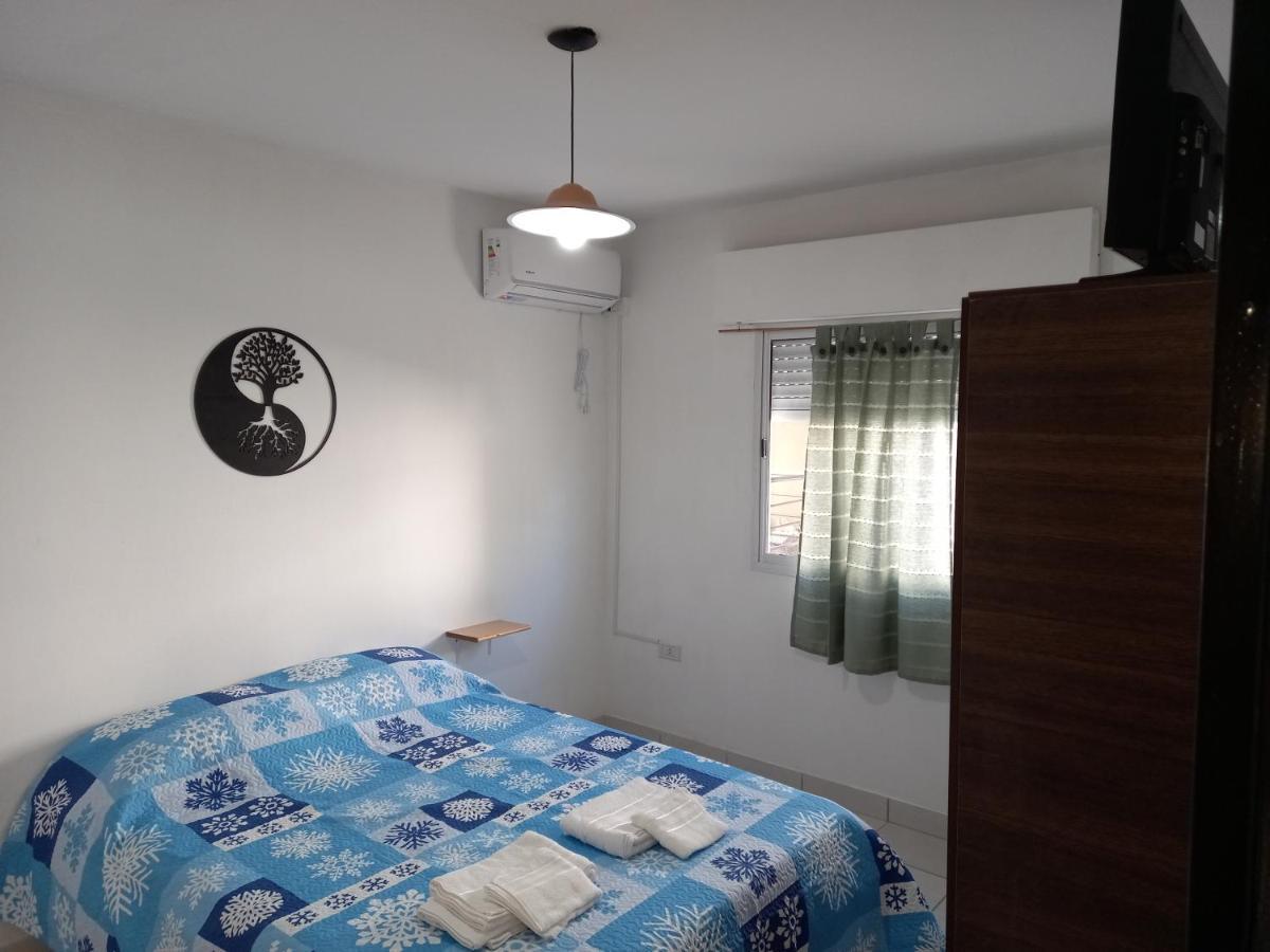 Appartement Departamentos Temporarios Raul B. Diaz à Santa Rosa  Extérieur photo